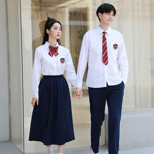 青春不散场 一套演出服，如何串起高中三年的闪亮时光？